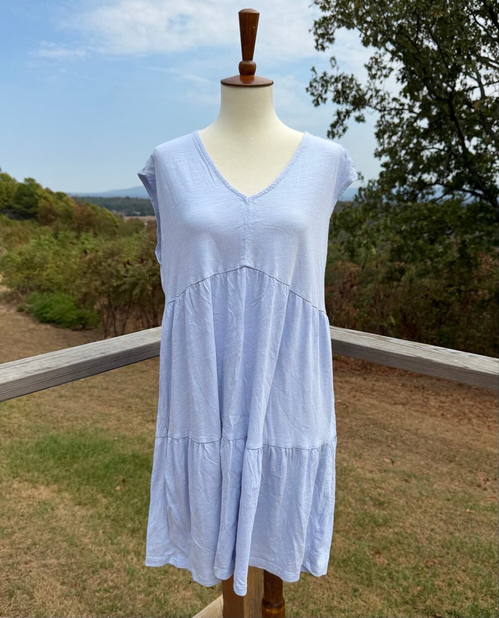Social Standard by Sanctuary Light Blue Tiered V-Neck Mini Dress Women’s Size XL
